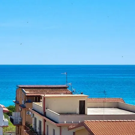 Apartment Blue Horizon - Seaside 120m To The Beach - Air Conditioning - Wi-fi - View - Free Parking *