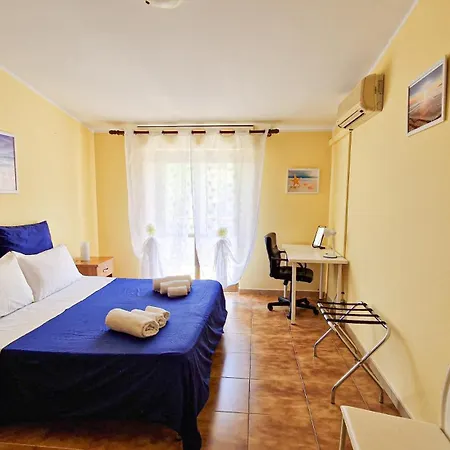 Blue Horizon - Seaside 120m To The Beach - Air Conditioning - Wi-fi - View - Free Parking