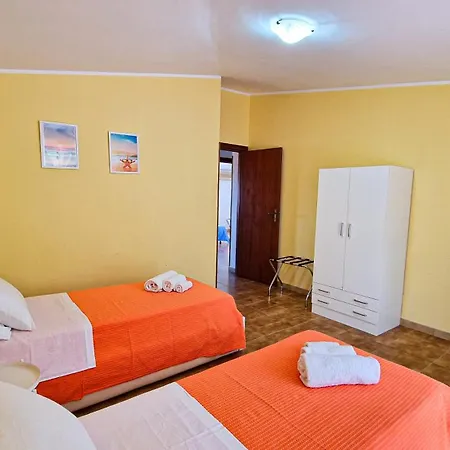 Blue Horizon - Seaside 120m To The Beach - Air Conditioning - Wi-fi - View - Free Parking