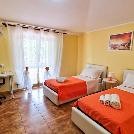 Blue Horizon - Seaside 120m To The Beach - Air Conditioning - Wi-fi - View - Free Parking * Santa Caterina Dello Ionio Marina