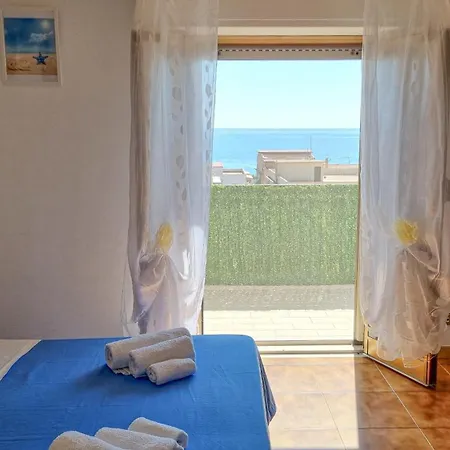 Blue Horizon - Seaside 120m To The Beach - Air Conditioning - Wi-fi - View - Free Parking Santa Caterina Dello Ionio Marina