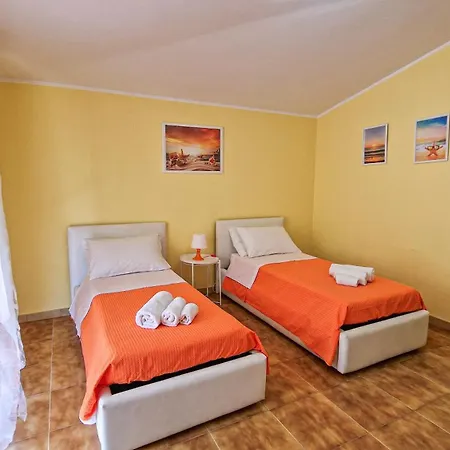 Blue Horizon - Seaside 120m To The Beach - Air Conditioning - Wi-fi - View - Free Parking * Santa Caterina Dello Ionio Marina